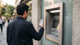 Wincor Nixdorf y Mahindra Comviva se asocian para permitir operaciones basadas en NFC y código QR en los cajeros automáticos con la billetera Mobiquity®